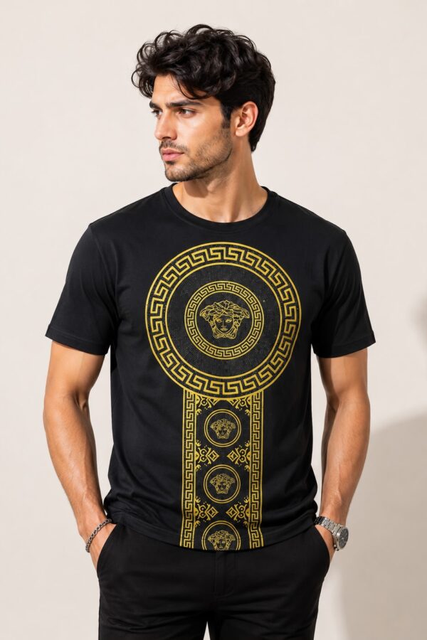 Round T-Shirt