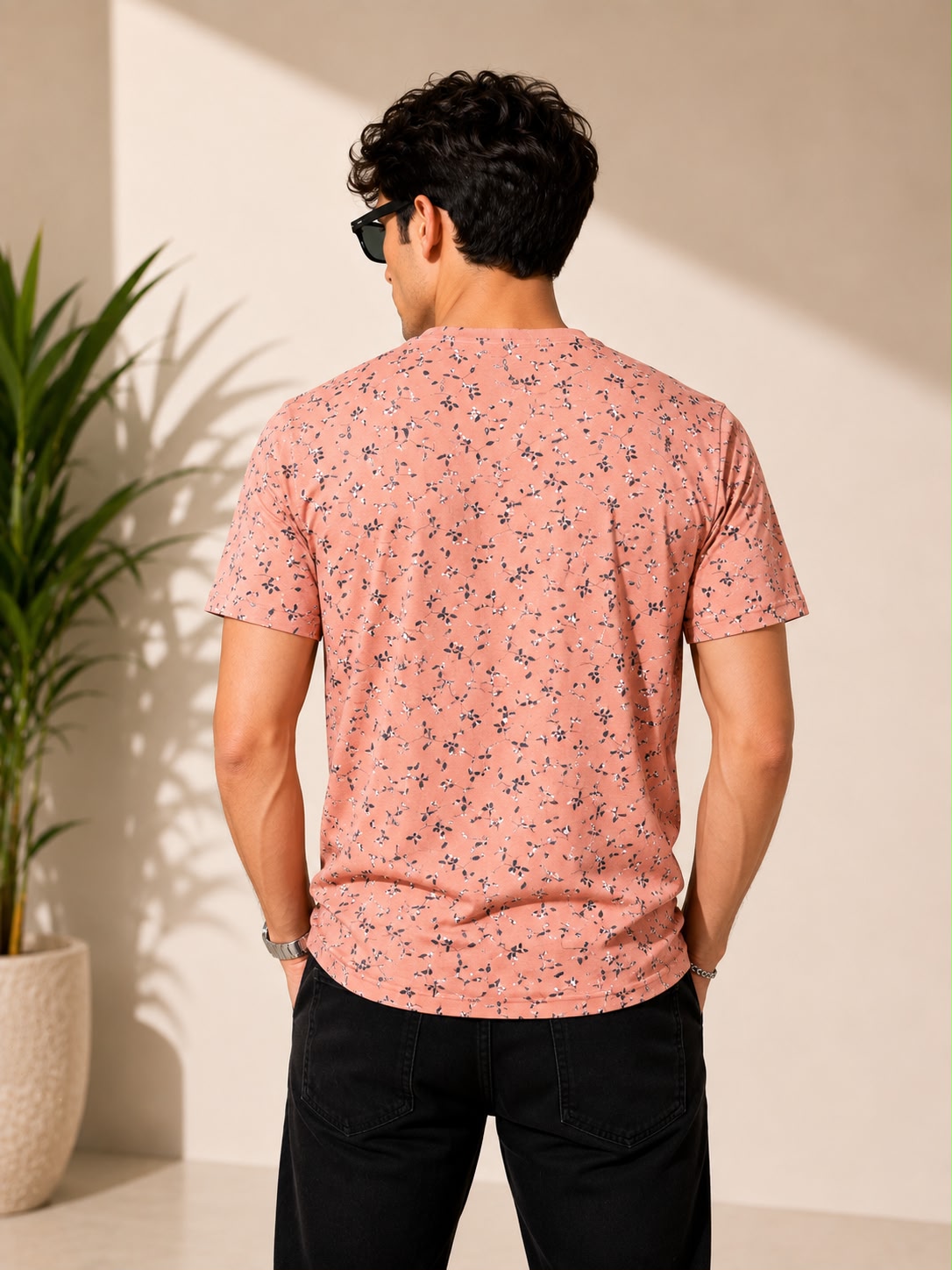 Round T-Shirt - Image 2