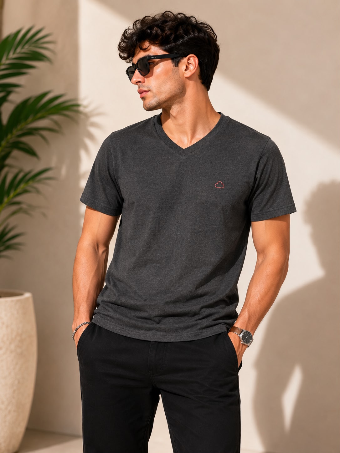 Round T-Shirt