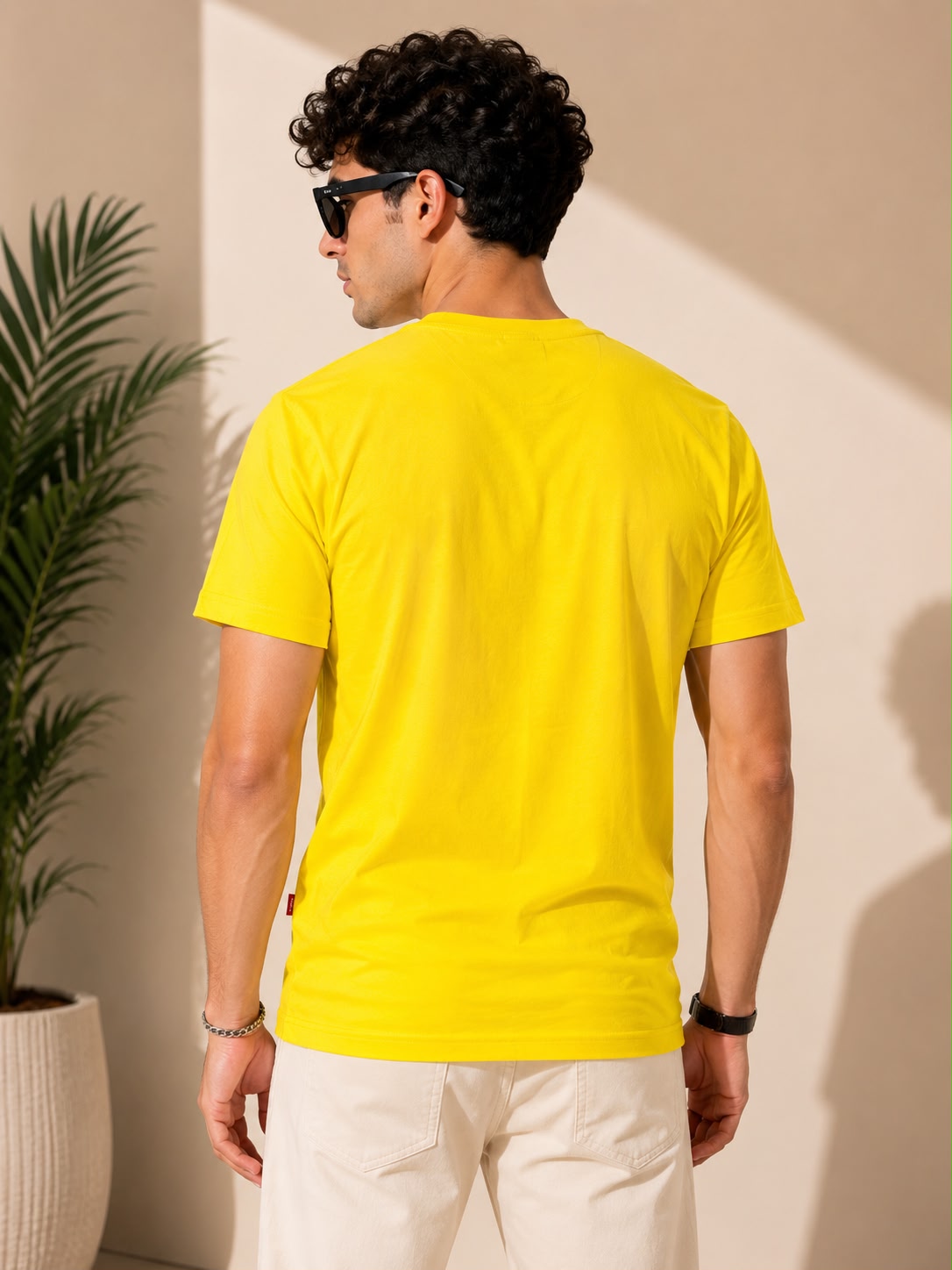 Round T-Shirt - Image 2