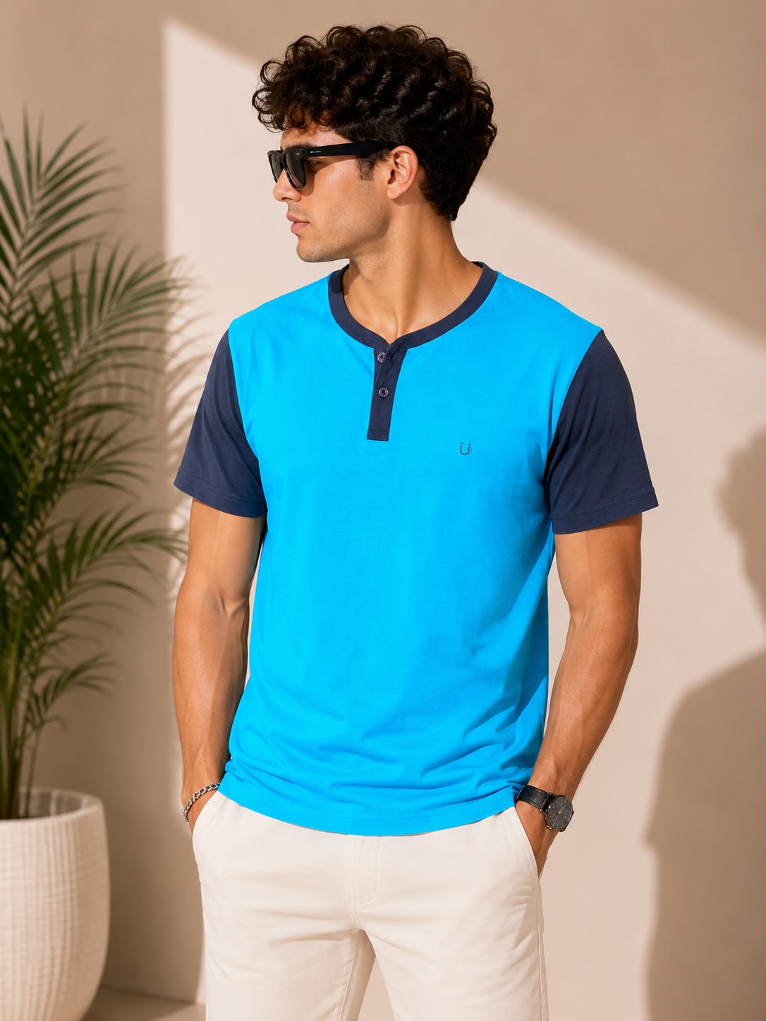 Round T-Shirt