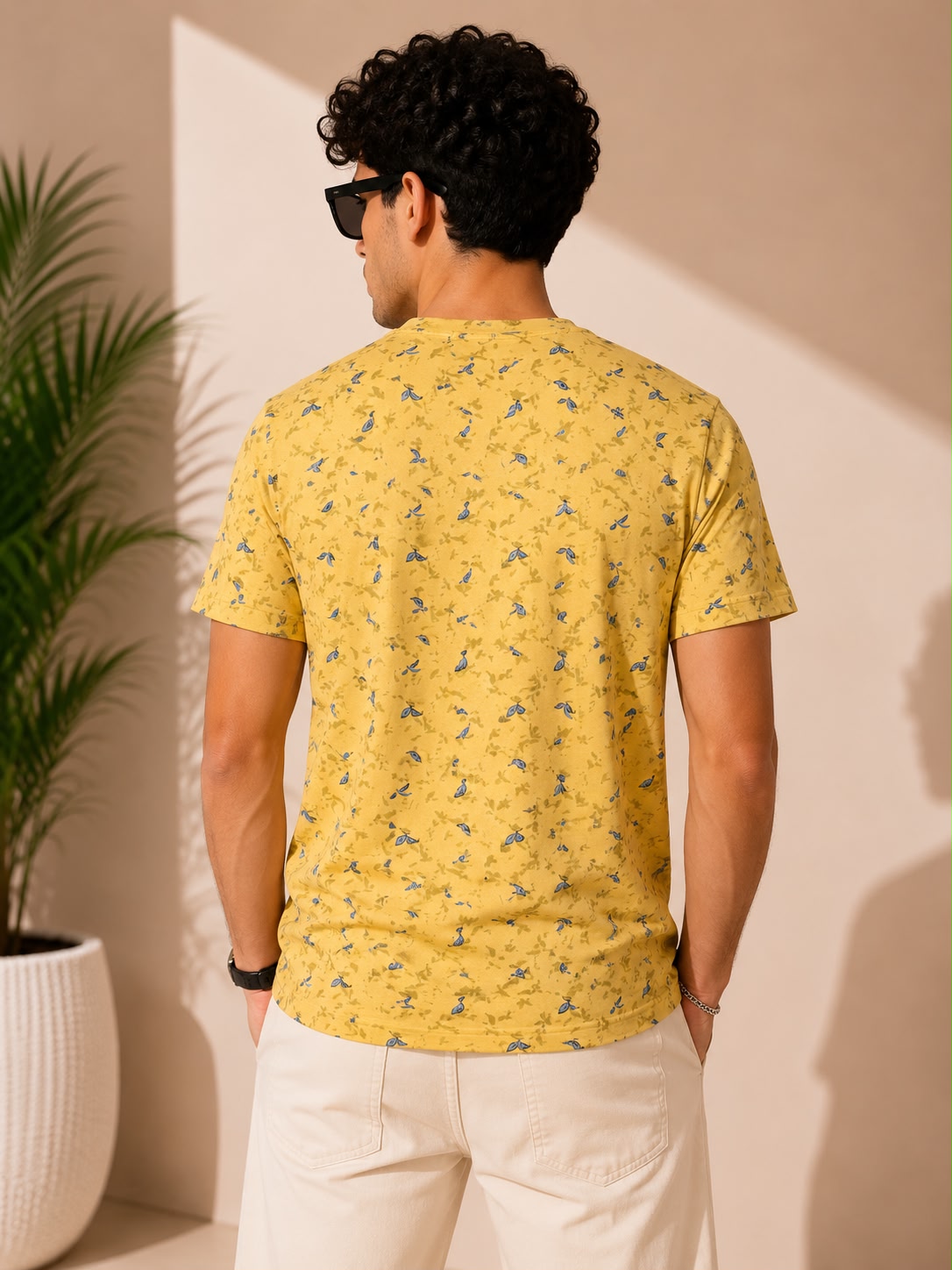 Round T-Shirt - Image 2