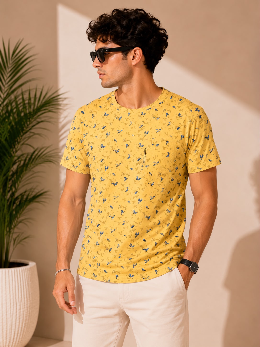 Round T-Shirt