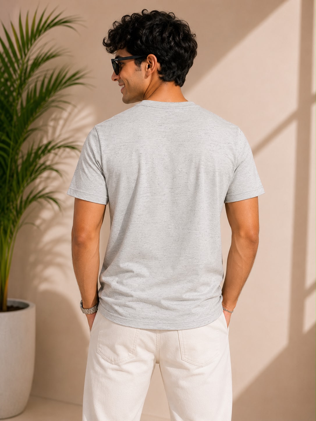 Round T-Shirt - Image 2