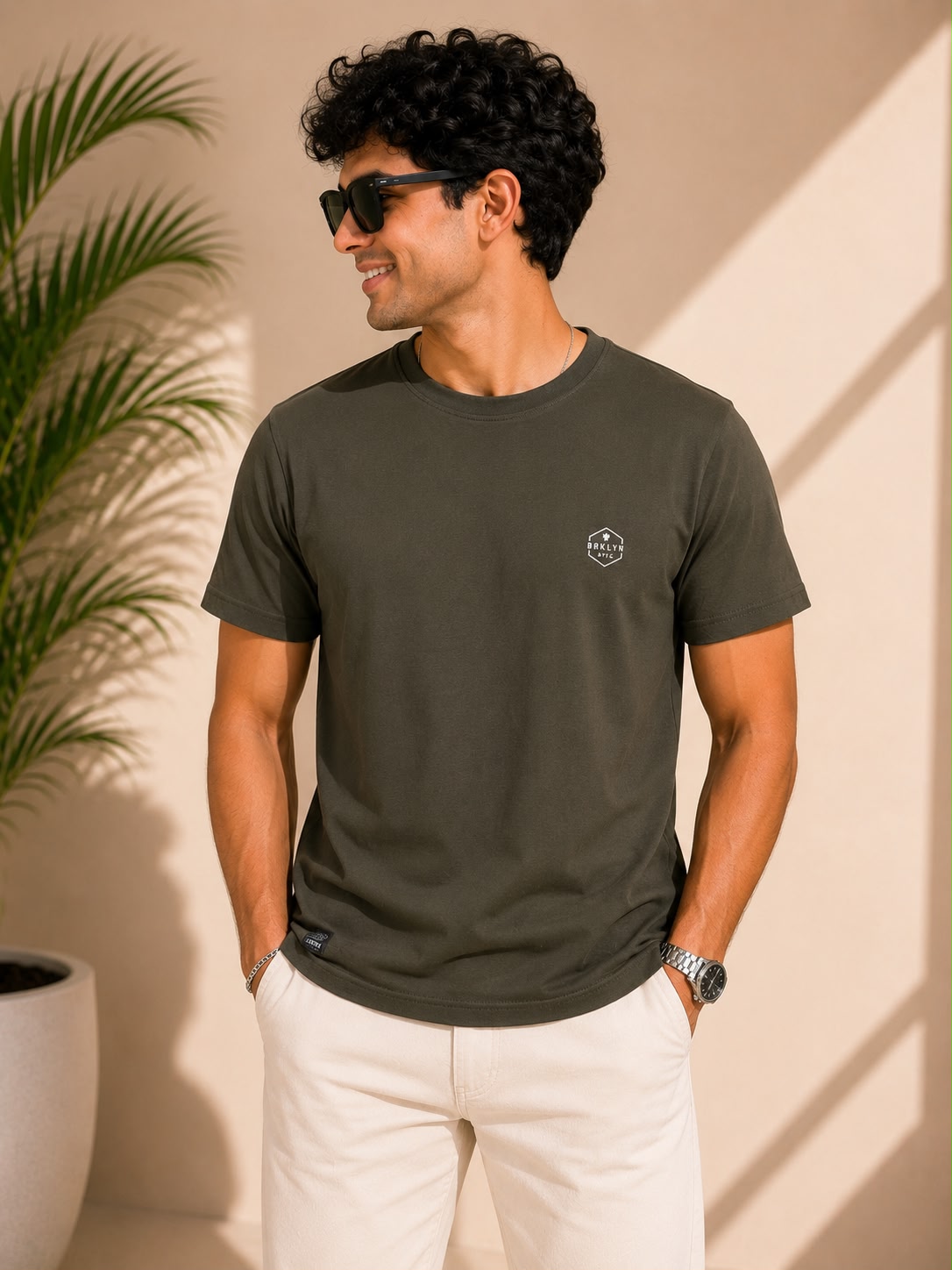 Round T-Shirt