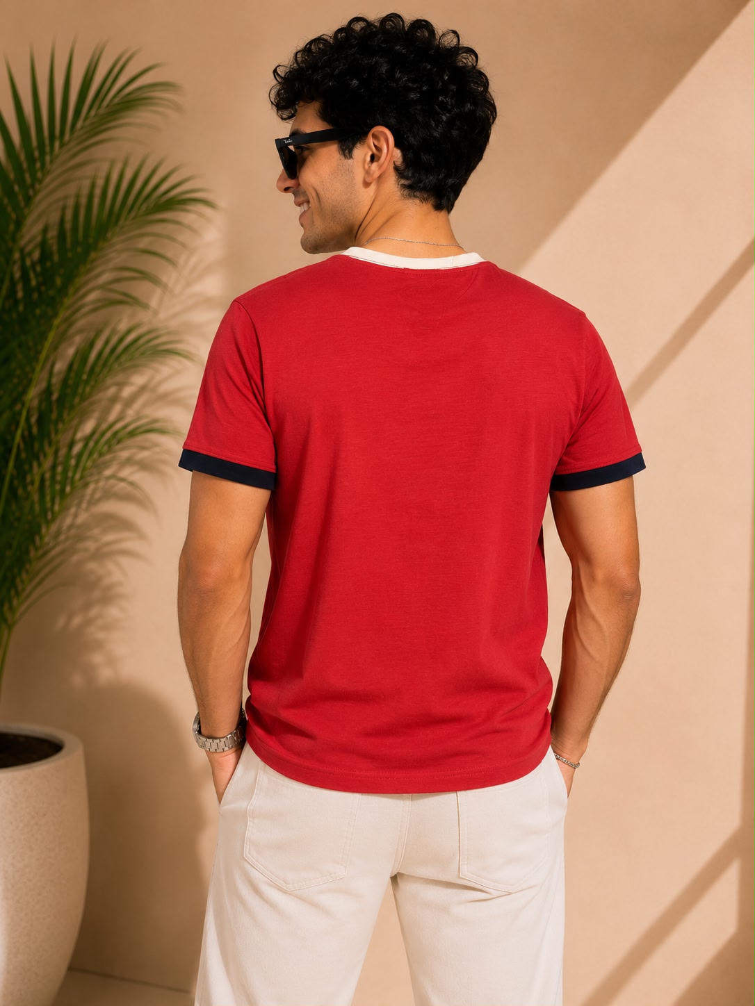 Round T-Shirt - Image 2